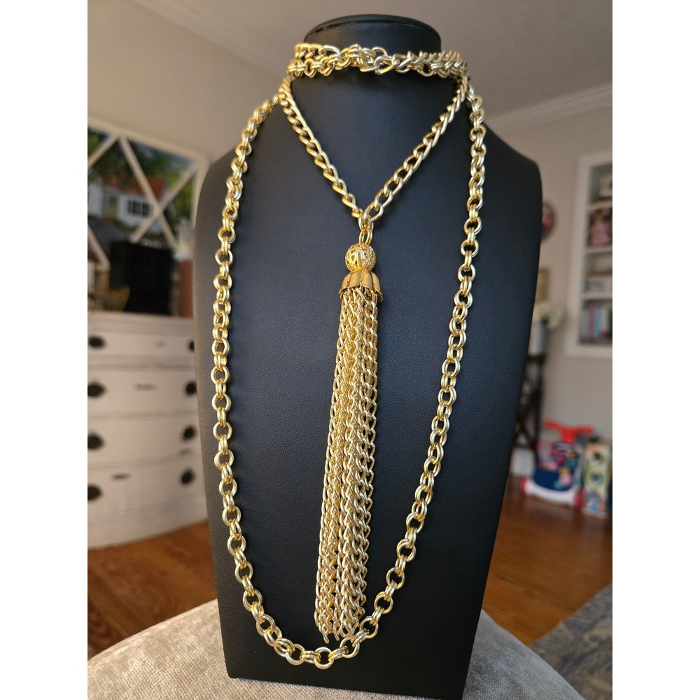 Long Unsigned Monet or Trifari Tassel Necklace Goldtone Very Light Vintage
